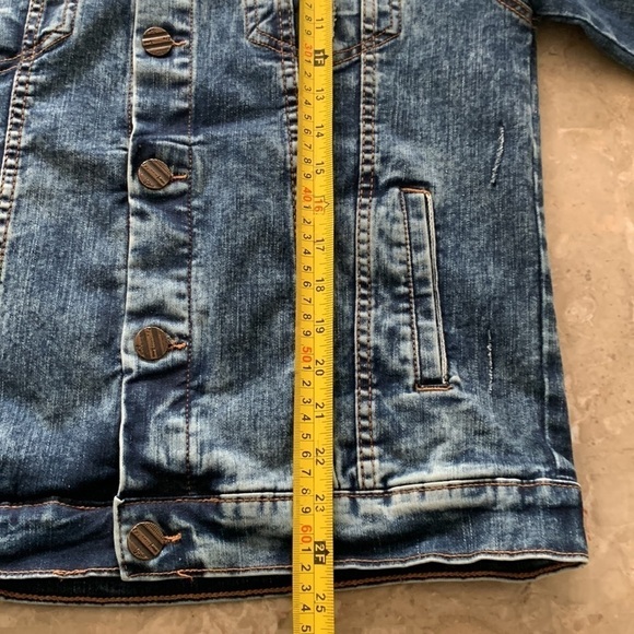 FWRD denim jean jacket size Small Sherpa‎ collar distressed buttons fly stretchy - Picture 14 of 16